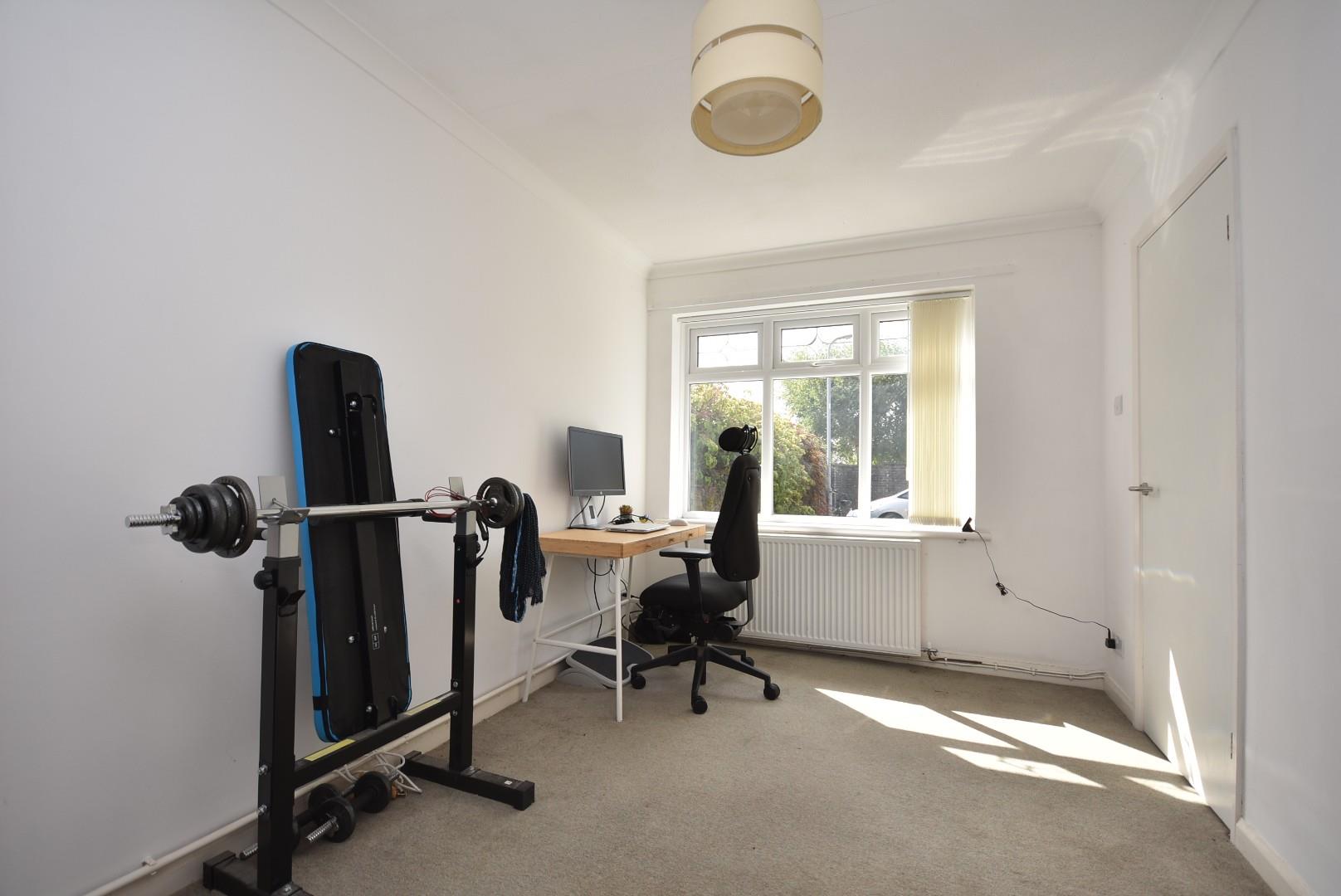 3 Hastings Close, Penarth, CF64 2TH